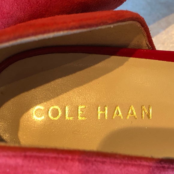 COLE HAAN sz 6.5 cherry red heels Worn once Pointed patent toe, balance in suede - Picture 4 of 6